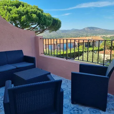 La Maison Soleil Overlooking The Bay Of St Tropez *