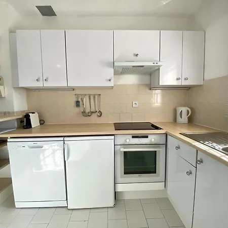 La Maison Soleil Overlooking The Bay Of St Tropez *